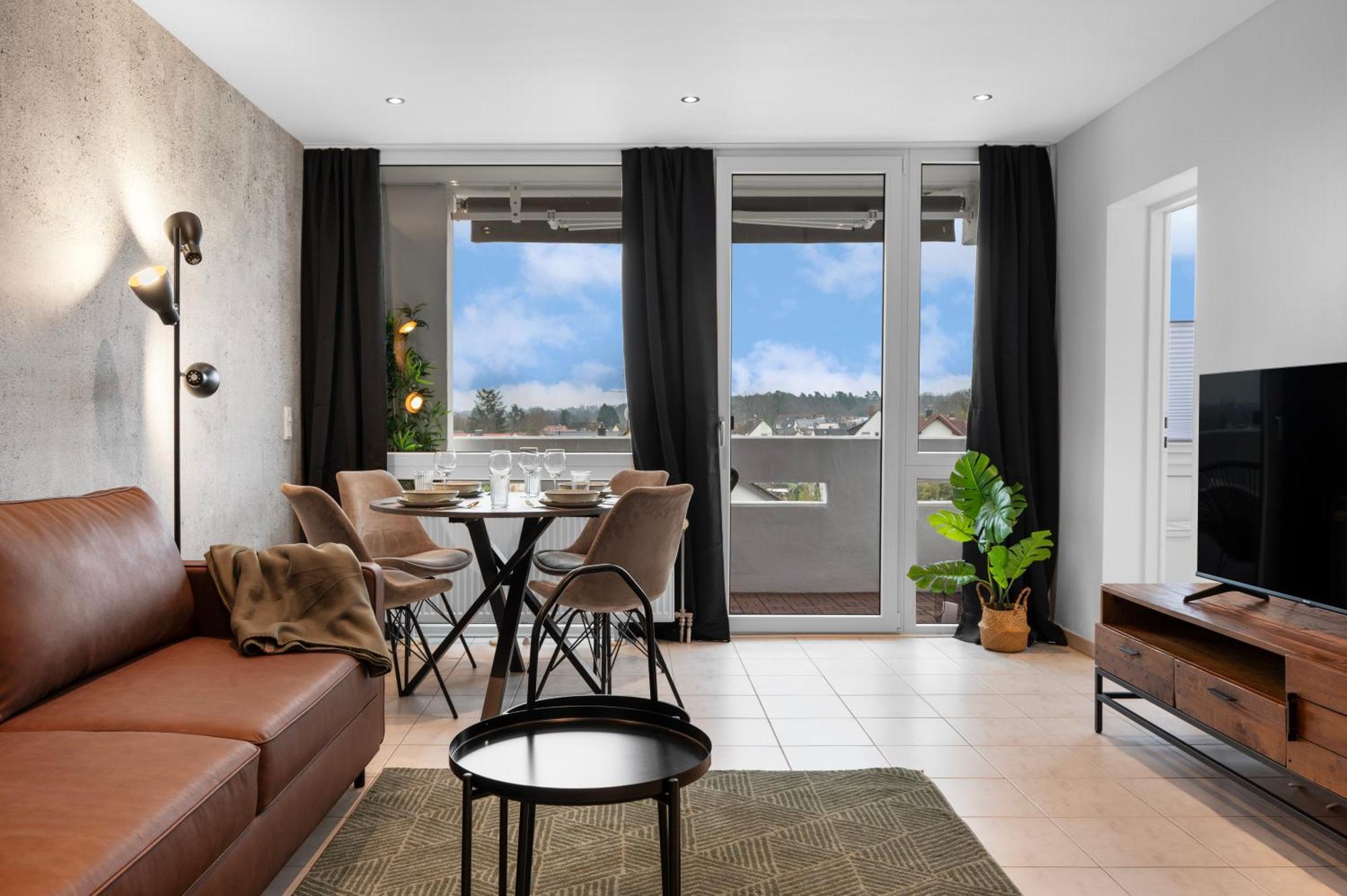 Urban Jungle Industrial Parkplatz Balkon Business Appartement Dreieich Buitenkant foto
